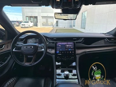 2023 Jeep Grand Cherokee Summit