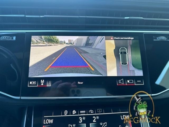 2022 Audi Q8 55 Premium Plus quattro