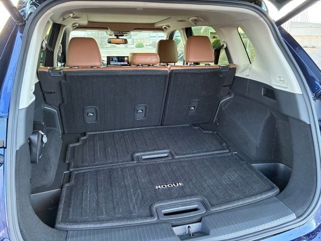 2025 Nissan Rogue Platinum