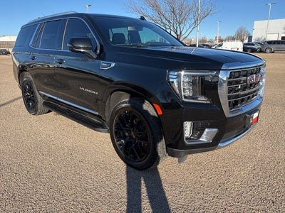 2022 GMC Yukon SLT