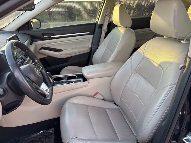 2020 Nissan Altima 2.0 Platinum