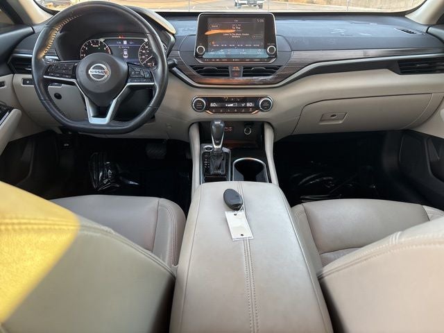 2020 Nissan Altima 2.0 Platinum