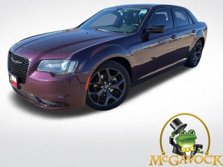 2021 Chrysler 300 Touring