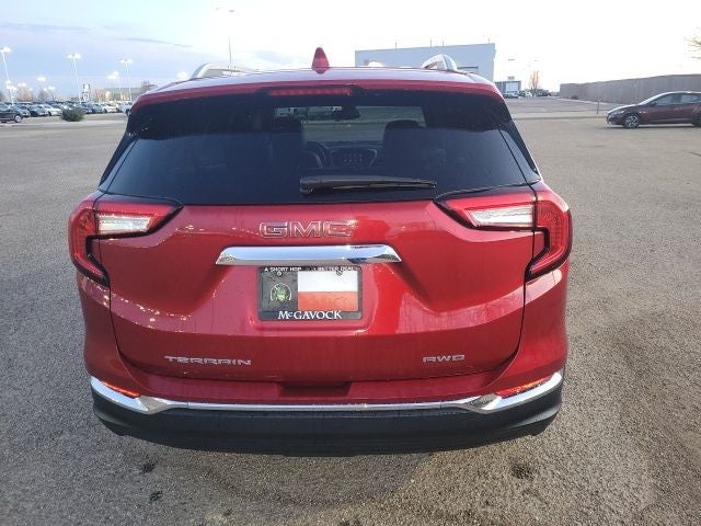 2023 GMC Terrain SLT