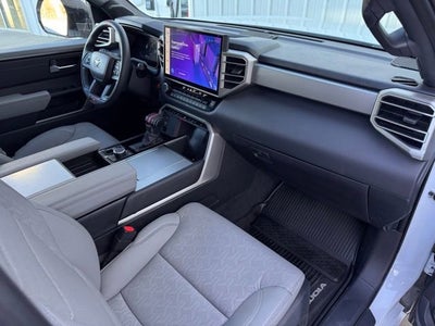 2025 Toyota Sequoia SR5